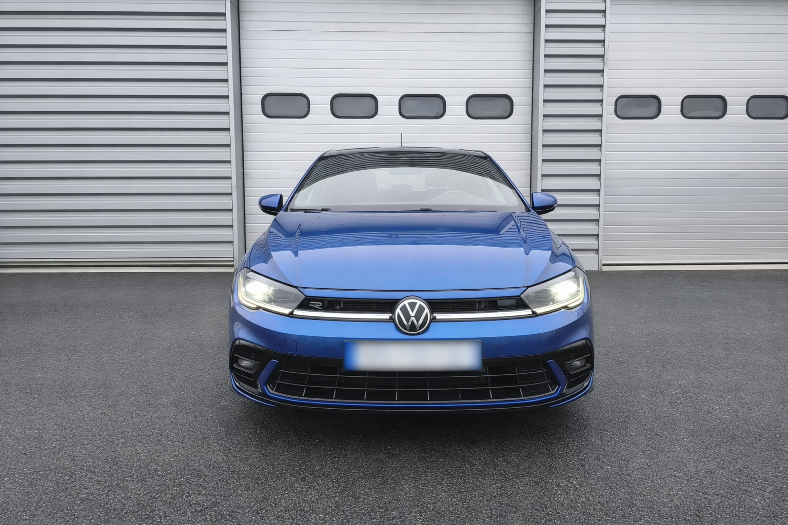 Volkswagen Polo - Miniature 3